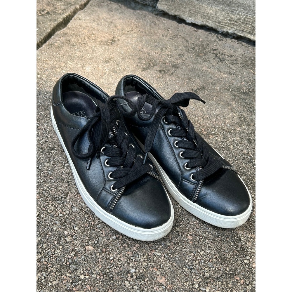 Frye and Co Sindy Moto Black Leather Low Top Zipper Trim Sneakers 7M